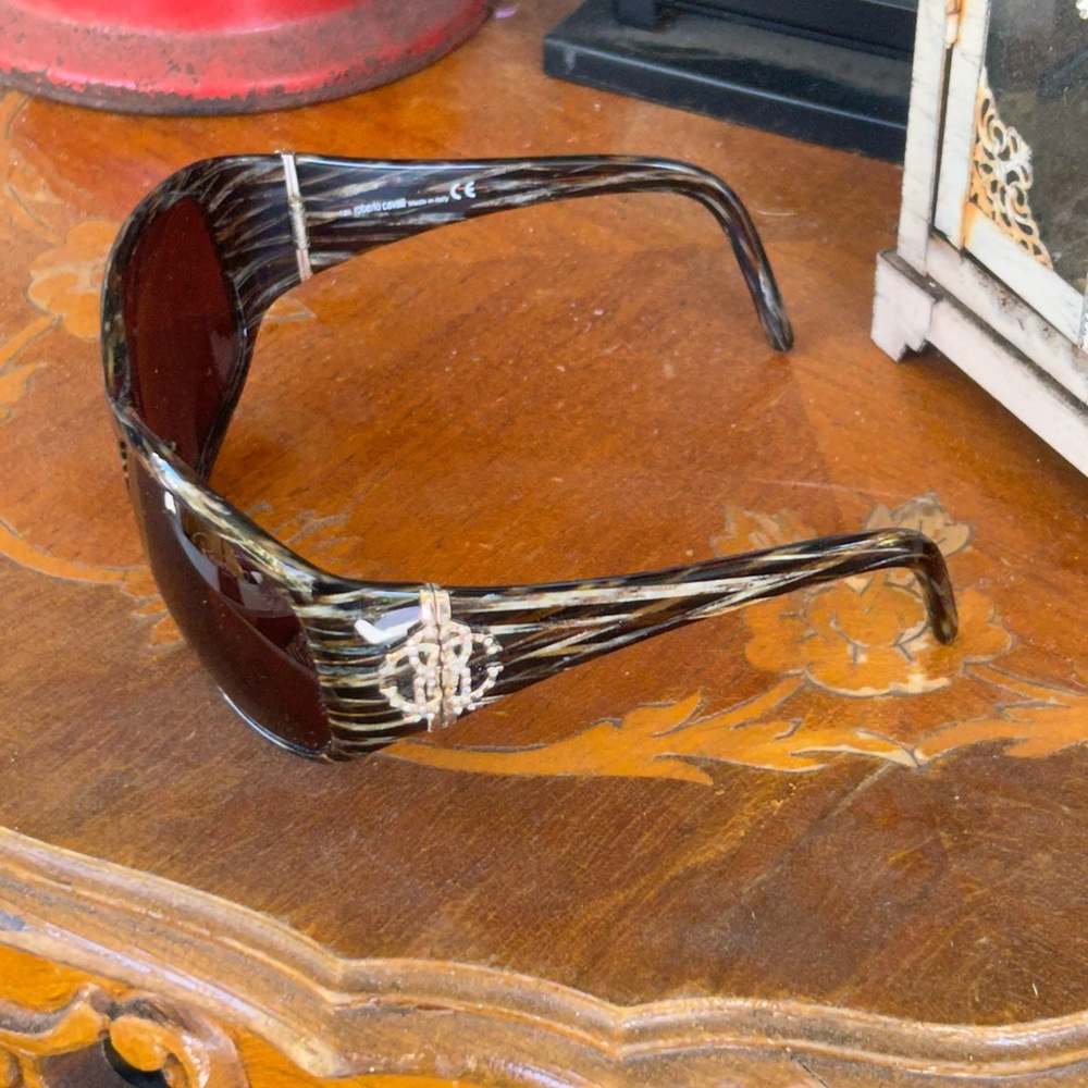 Brown Rhinestone Sunglasses - Picture 5 of 16
